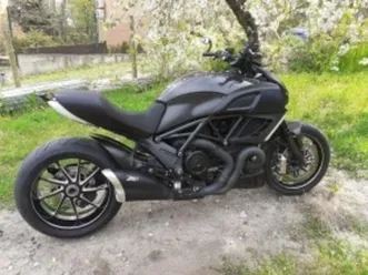 ducati diavel