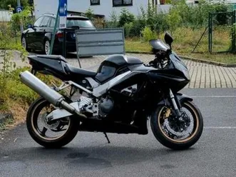 honda cbr 900rr sc44