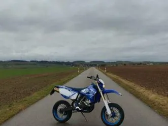 yamaha-wr-450-f-supermoto