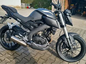 yamaha mt 125 bj. 2016☆akrapovic auspuff☆