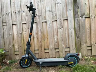 segway ninebot kickscooter max g30d ii e-scooter - schwarz 57km