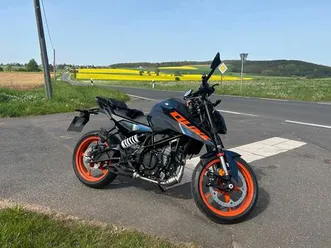 ktm 125 duke abs (125d) blau