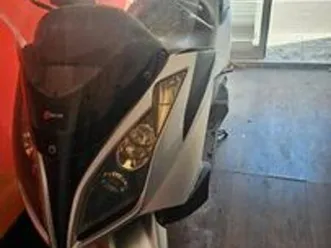 kymco downtown 300i - 2012