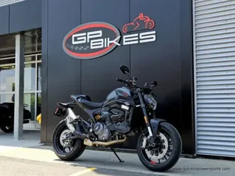 2025 ducati monster dark stealth