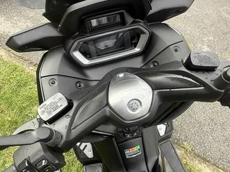 yamaha x-max 125