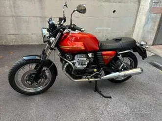 moto guzzi v7