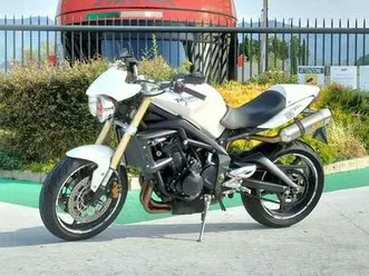 triumph street triple 675 bianco