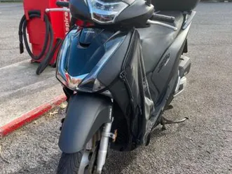 honda - honda sh125i 2019 topbox abs