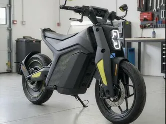 black friday deal! naxeon i am pro elektromotorrad 125er a1/b196 • ca.120 km echte reichweite • bis 110 km/h • typ 2 ladeanschluss • vorführfahrzeug • elektro m