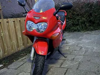 suzuki gsx600f