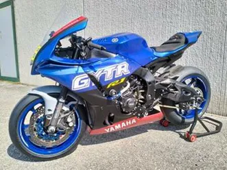 yamaha yzf r1 - 2020