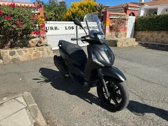 piaggio - beverly 400 black edition