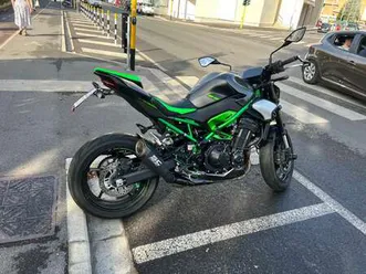 kawasaki z 900 2025 grigio