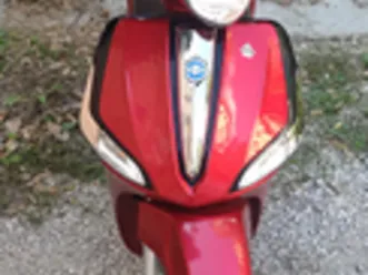 liberty 125 abs anno 2022 buone condizioni