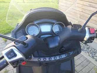 verkaufe roller piaggio mp3 500 abs lt sport