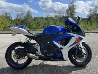 suzuki gsxr600 k7 coimbra (sé nova, santa cruz, almedina e são bartolomeu)