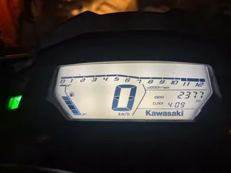 ② kawasaki ninja 125 cc