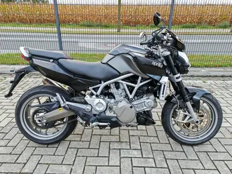 aprilia mana 850