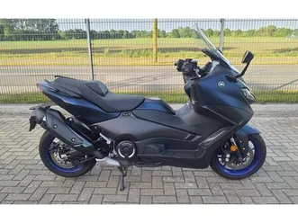 yamaha tmax 560