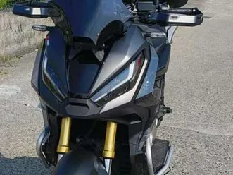 honda x-adv nero
