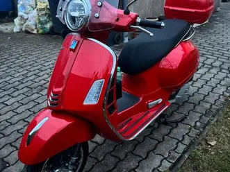 vespa gts 125 rot-schwarz