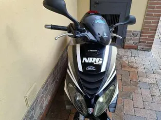piaggio nrg power nero