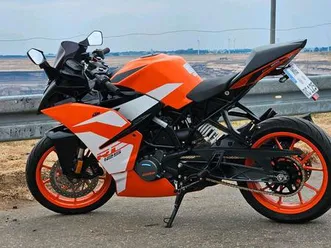 ktm rc 125 e-starter abs top zustand tüv 2027 kette zündkerze neu