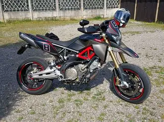 aprilia dorsoduro factory nero