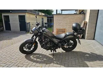 honda rebel 500, a2, perfekter zustand, viel zubehör