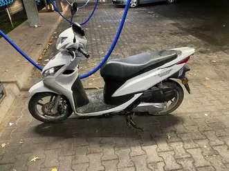 honda motorroller weiß, gepflegt(honda vision 50er)