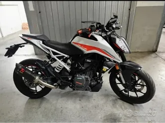 ktm duke 390