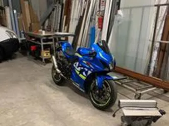 suzuki gsx r 1000 l7