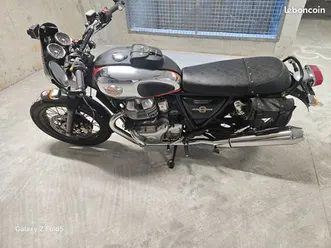 moto royale enfield 650 interceptor