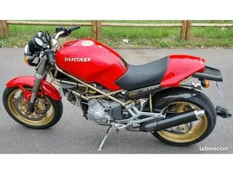 ducati 900 monster