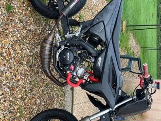 vend moto 50 cc bêta