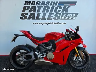 ducati panigale v4 s