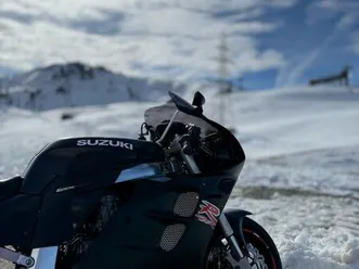 1100 gsxr