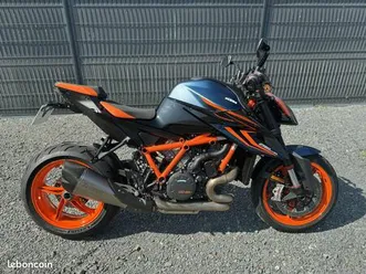 ktm 1290 super duke r – 2022 – 2e main – très propre – 9 500 km