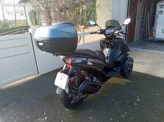 vends scooter piaggio mp3