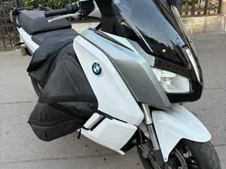 c evolution 125 en excellent état