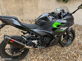 magnifique kawasaki ninja 400
