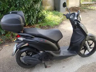 scooter piaggio 125 liberty