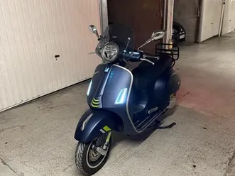 vespa 300 gts super tech