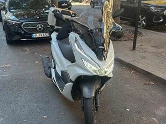 vend pcx 2019 ttres bonne etat