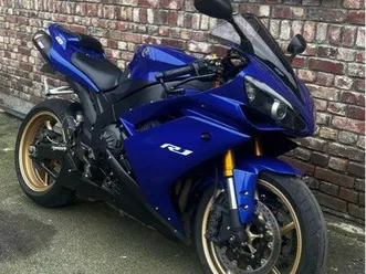 yamaha yzf r1