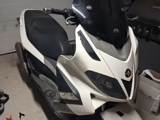 scooter 125cm3 nexus