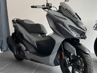 sym jet x 125 gris - 2024 - sous garantie - abs tcs