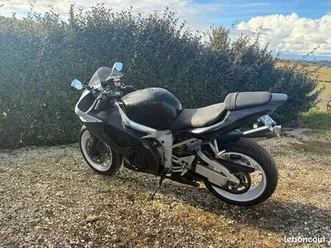 moto yamaha r6
