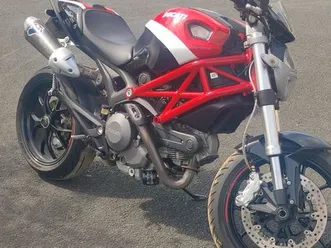 ducati monster 796