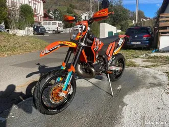ktm supermotard 300